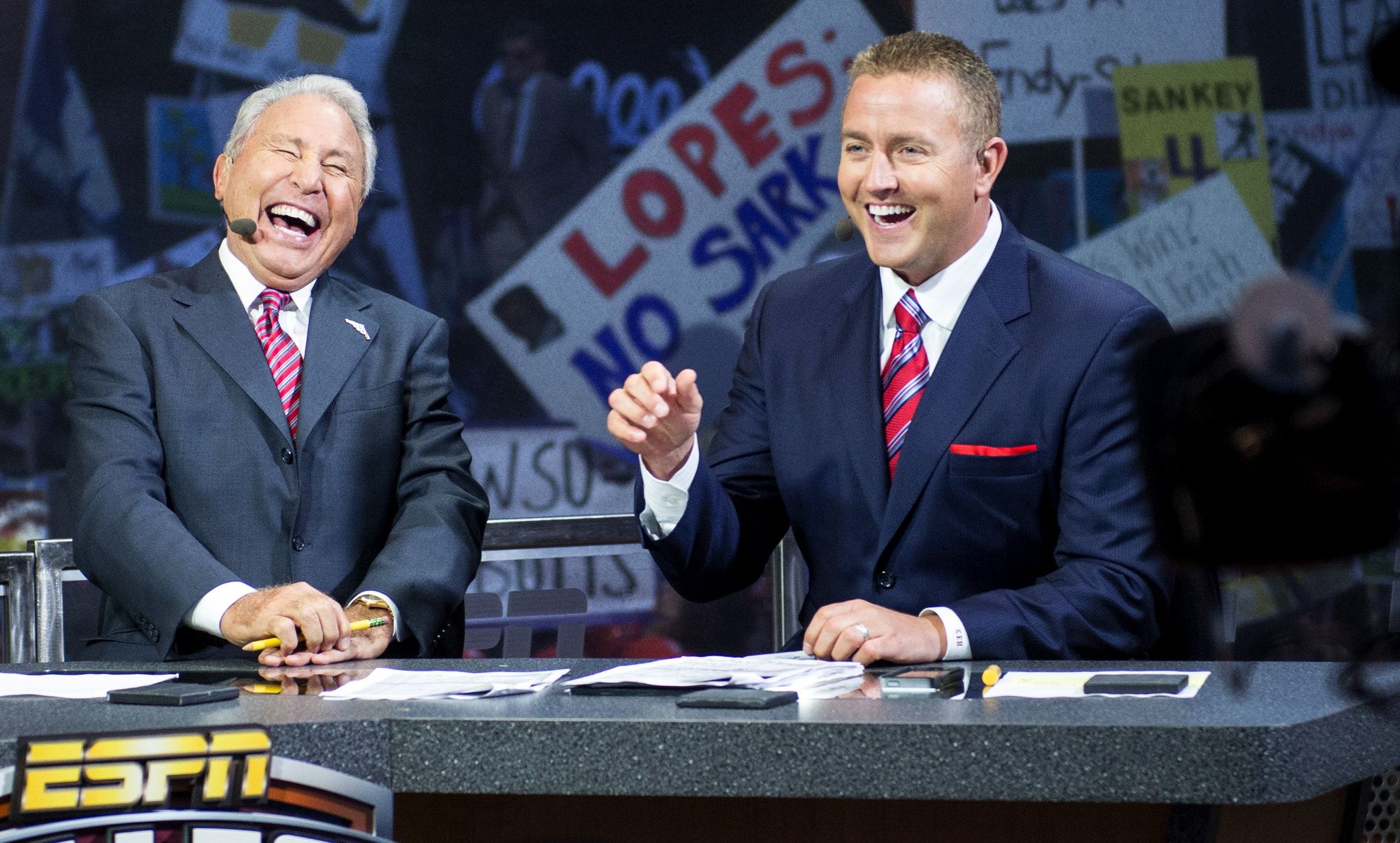 Kirk Herbstreit shares health news that will keep him away from