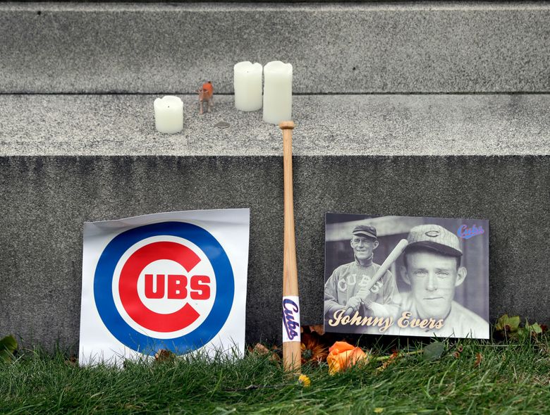 Fans leave Cubs items at grave of 1908 World Series hero Johnny Evers – New  York Daily News