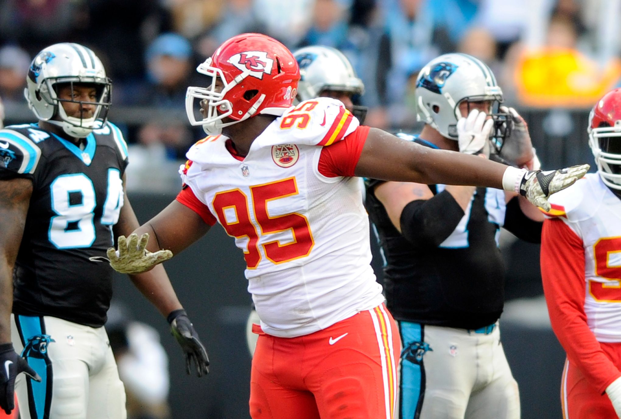 The Chiefs' Defense Was Historically Awful. Now It's Bailing Them Out.