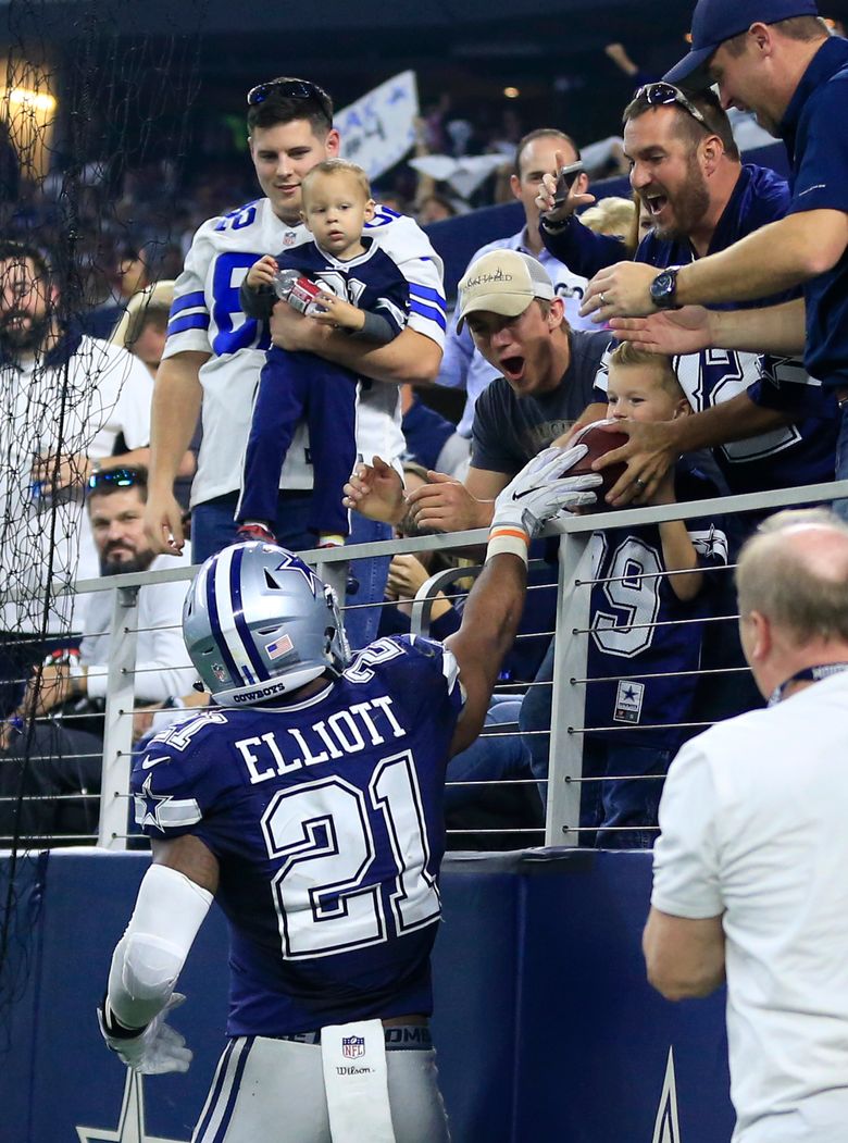 Dak Prescott and Ezekiel Elliott's jerseys have already been sent to the  Hall of Fame