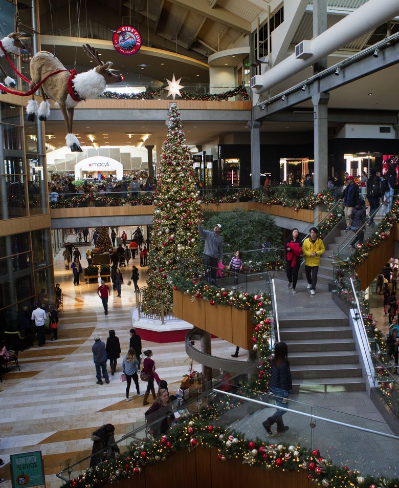 Seahawks Pro Shop - Bellevue Square - Bellevue, WA