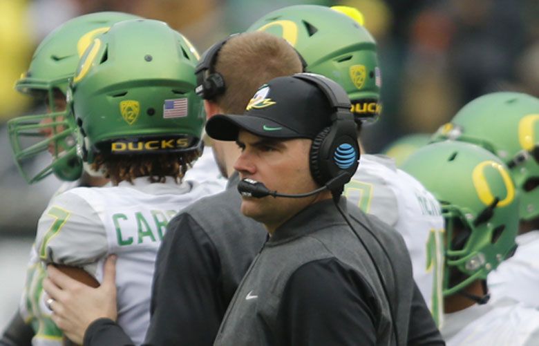 Oregon fires football coach Mark Helfrich after 48 season The