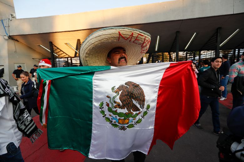 Mexico City crowd has pro-Raiders feel in game vs. Texans