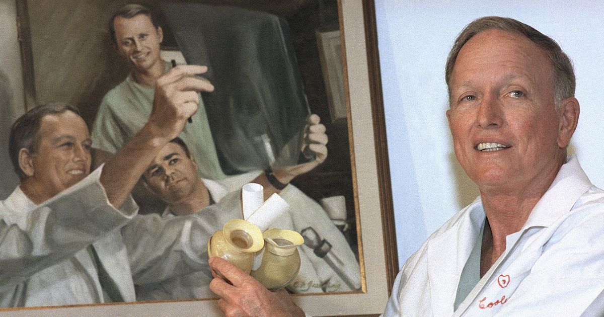 Famed Texas heart surgeon Denton Cooley died at 96 | The Seattle Times