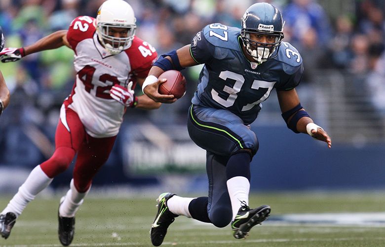 Shaun Alexander feels 'honored' with Seahawks Ring of Honor