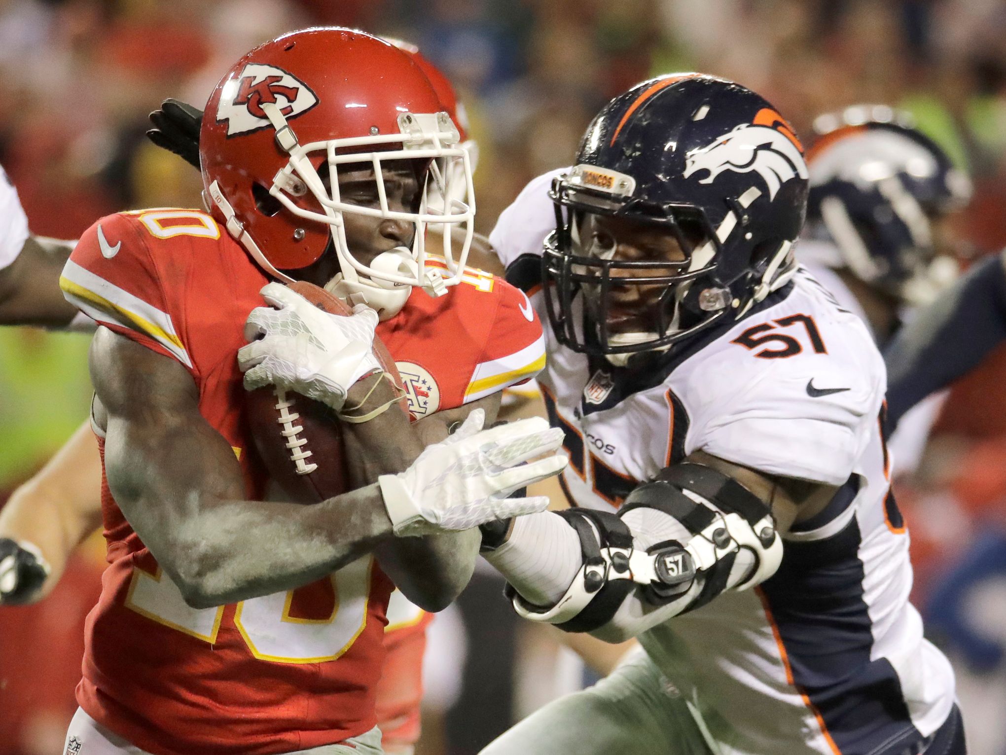 Former Georgia Bulldog makes Chiefs' roster year after tearing ACL