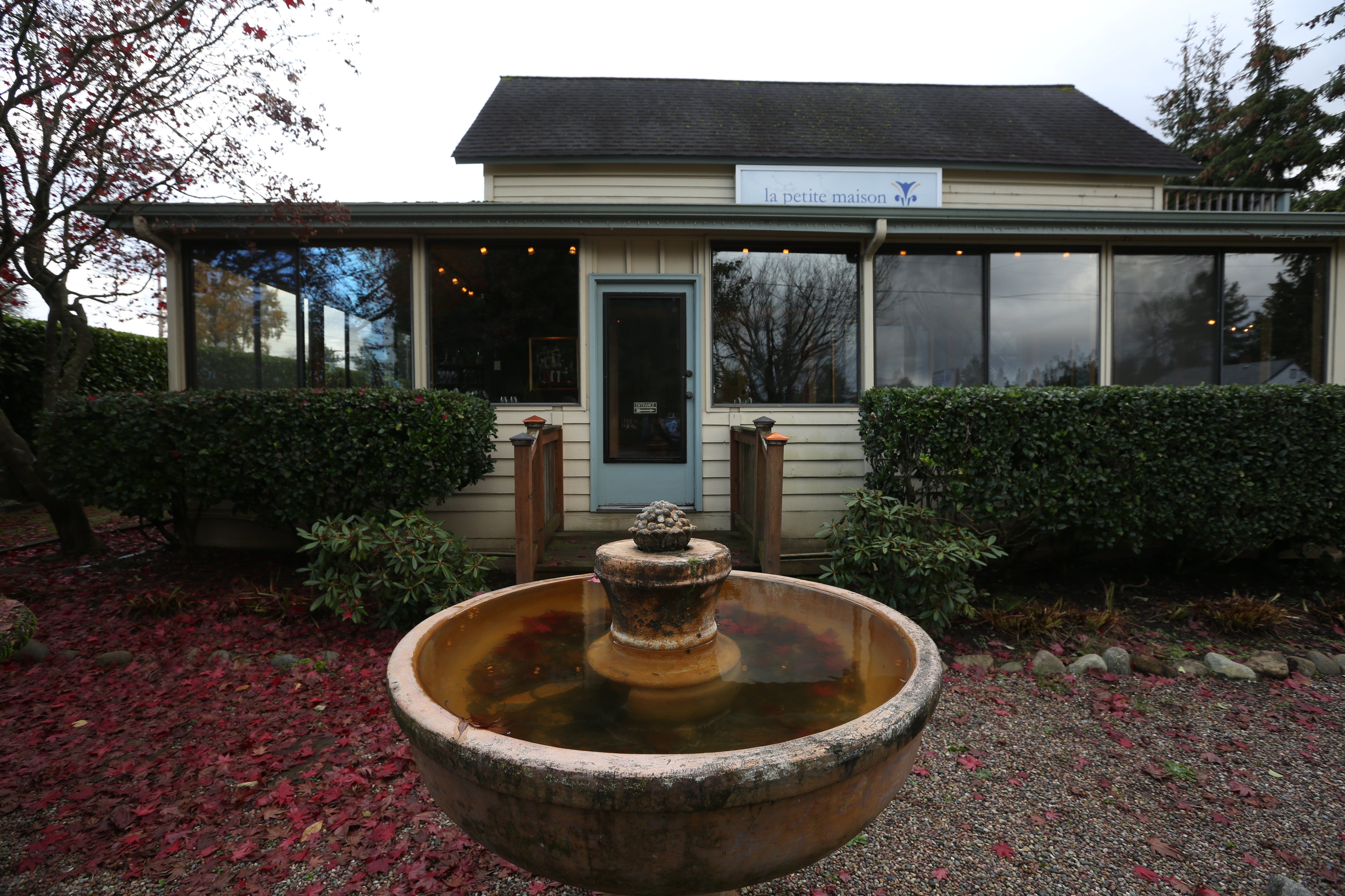 Destination Dining: La Petite Maison | The Seattle Times