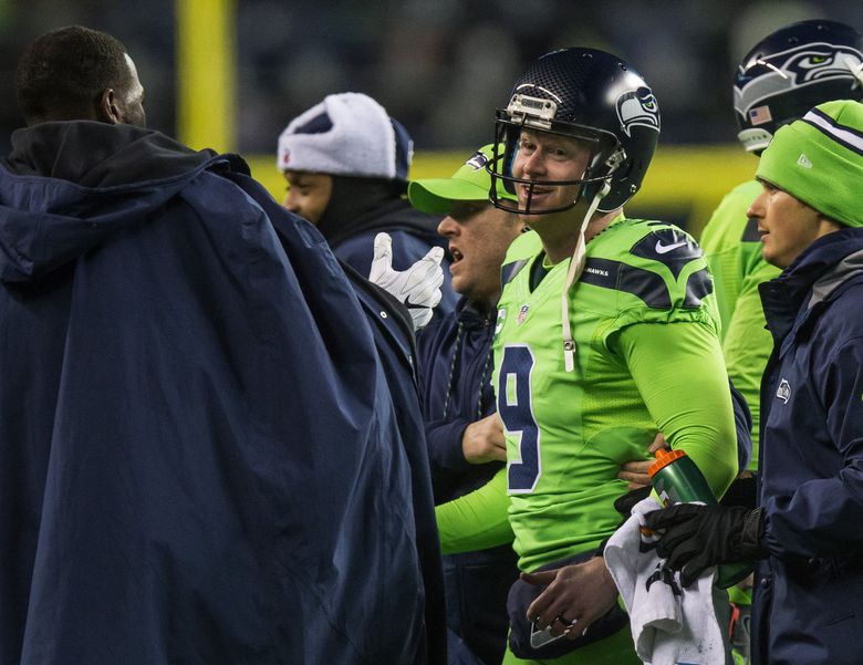 Seahawks' Jon Ryan suffers concussion on fake punt, Michael