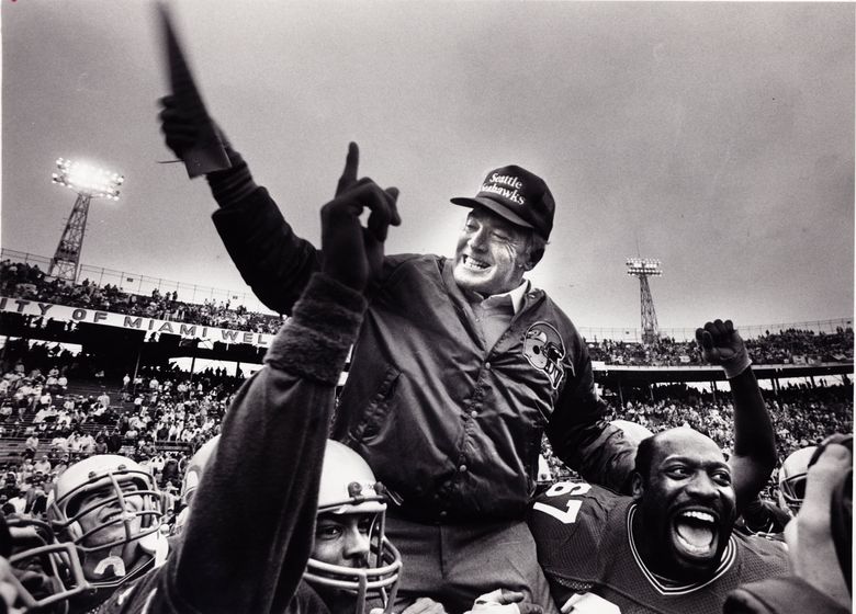 Legendary Seahawks coach Chuck Knox dies at age 86 | The Seattle Times