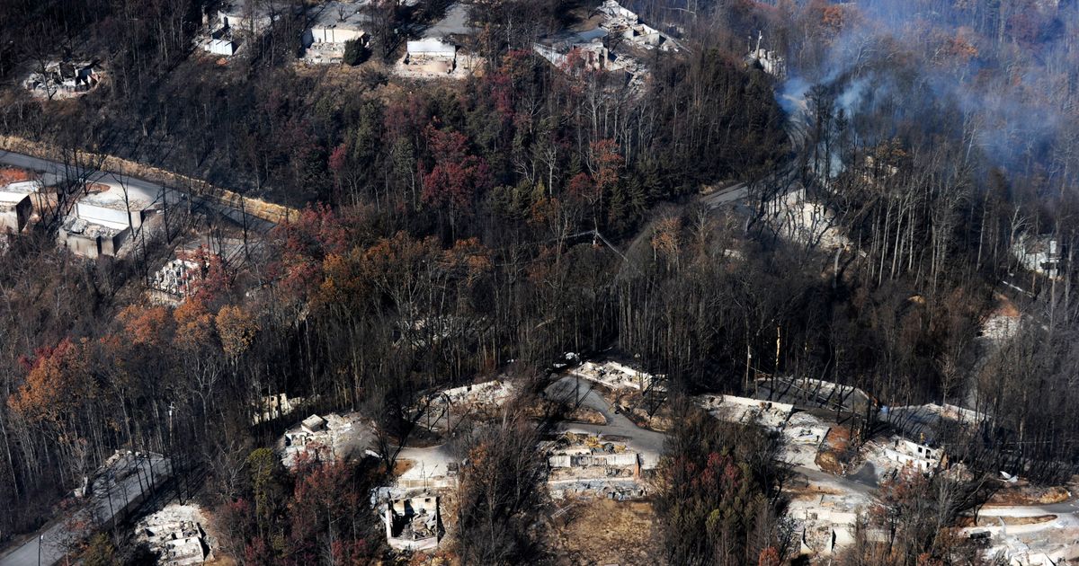 Experts warn of mental health woes as wildfires ravage South | The ...