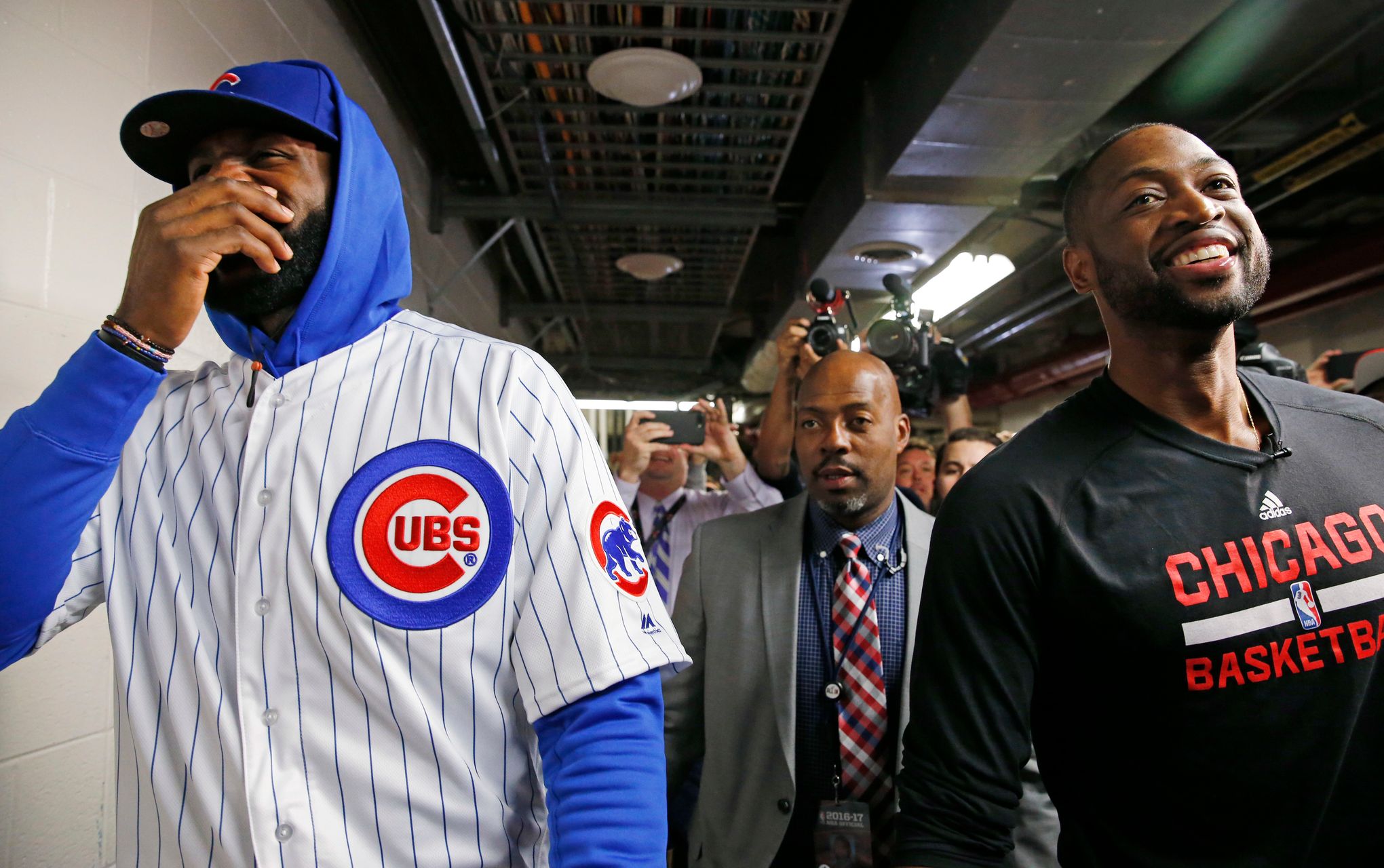 A bet is a bet - LeBron James wears full Chicago Cubs uniform to game - NZ  Herald