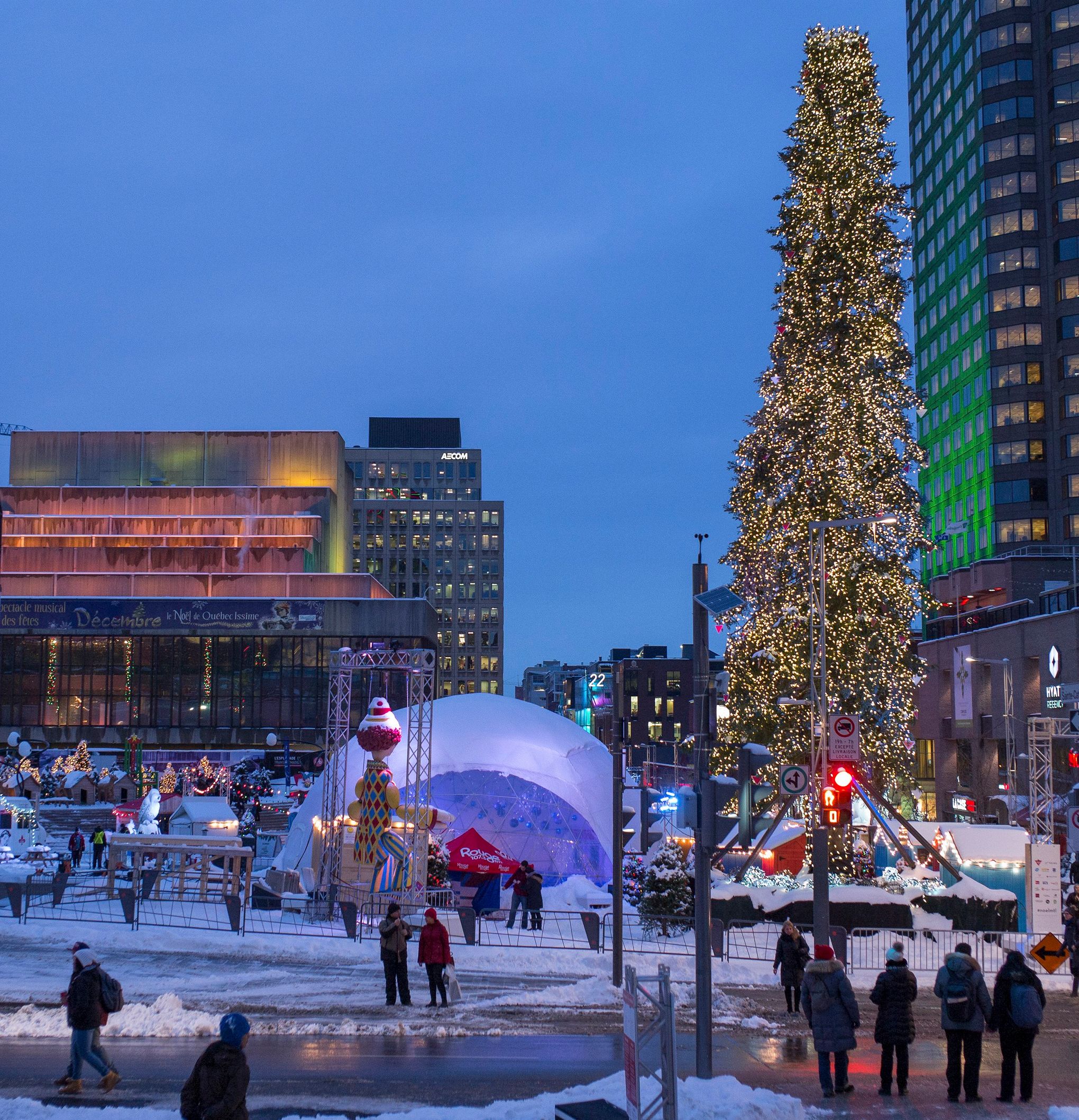 Montreal's laughing at its 'completely awful' Christmas tree