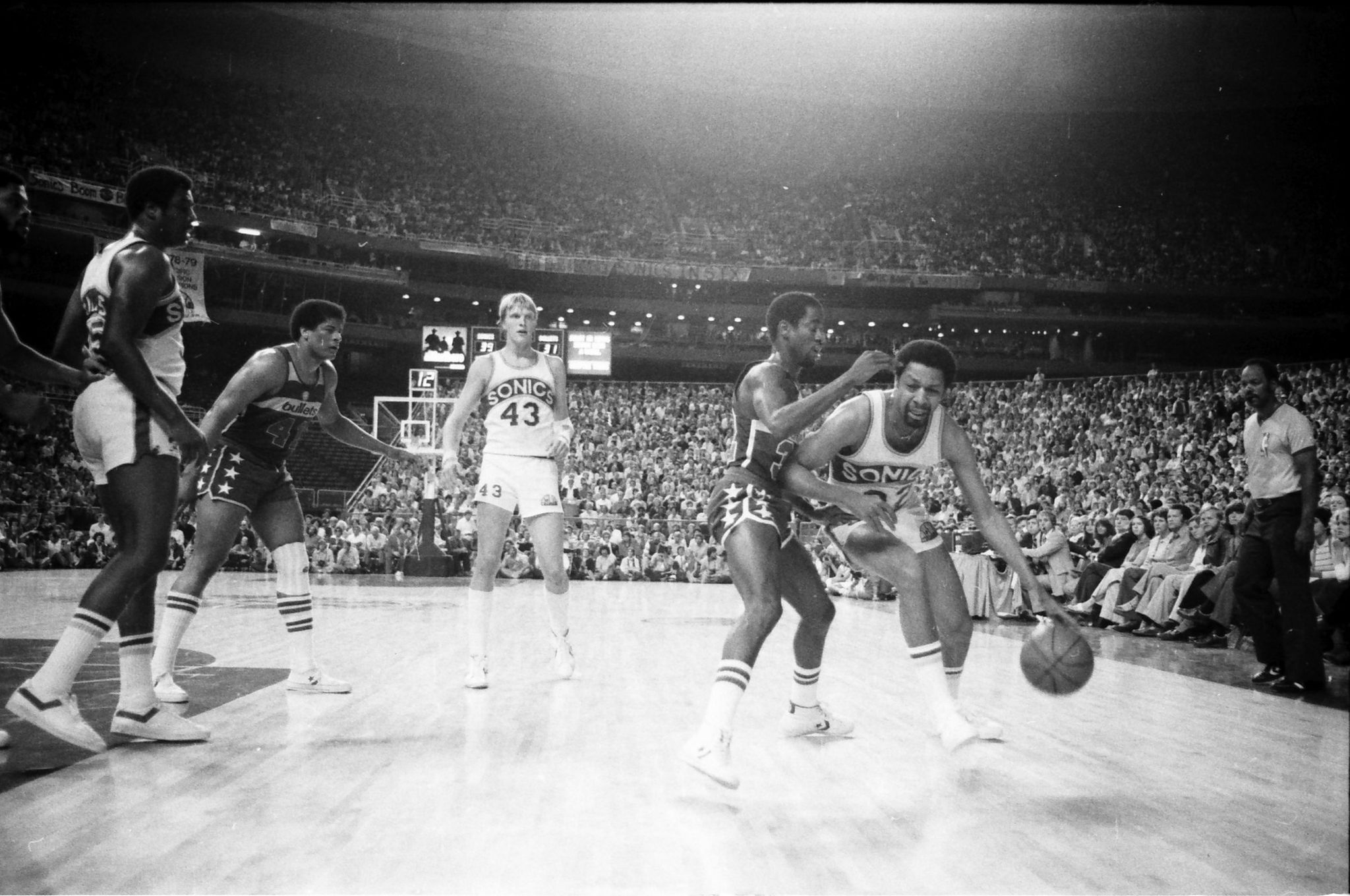 40 years ago, an unheralded group of Sonics brought Seattle its only ...