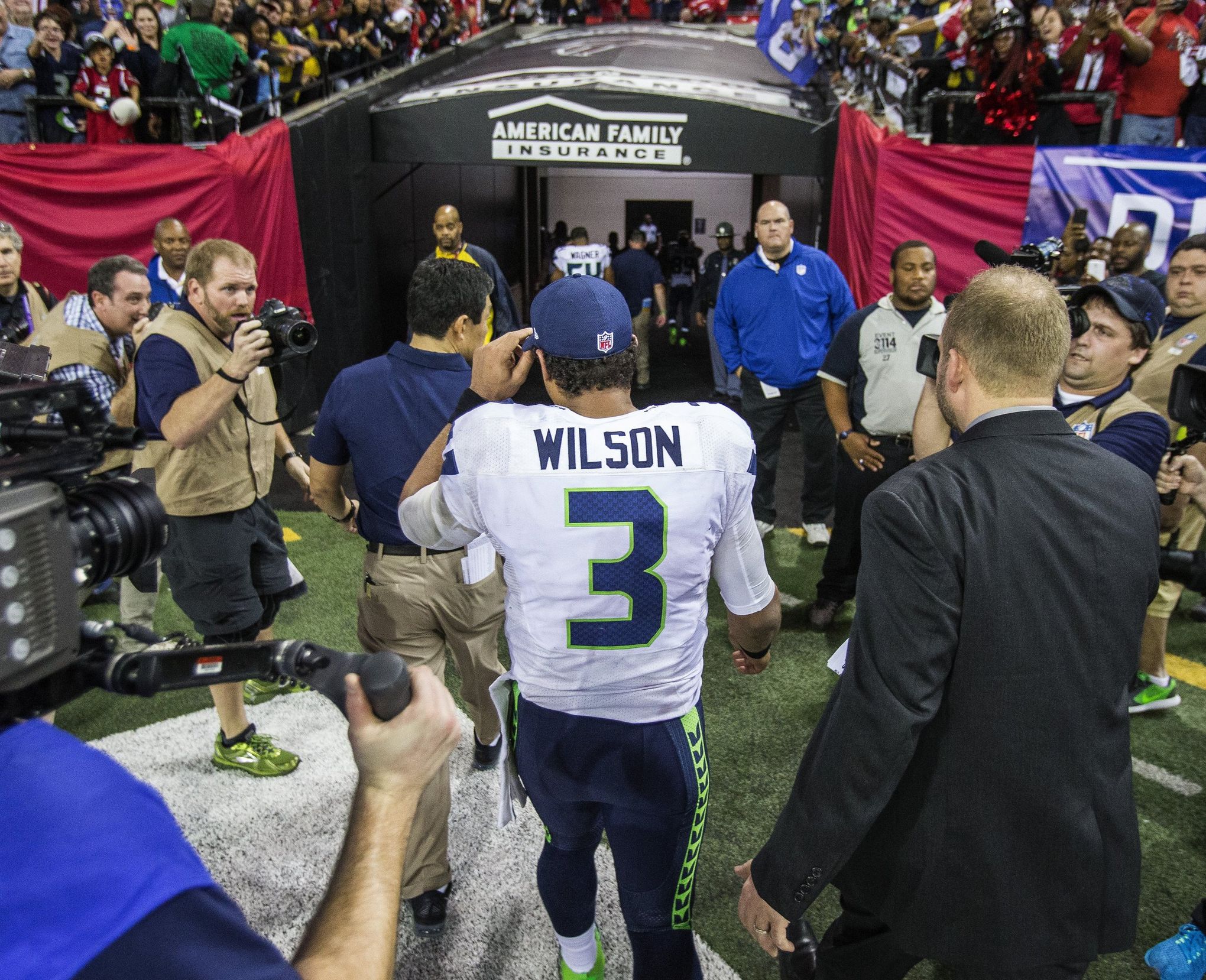 Seahawks season ends with 36-20 loss to Falcons