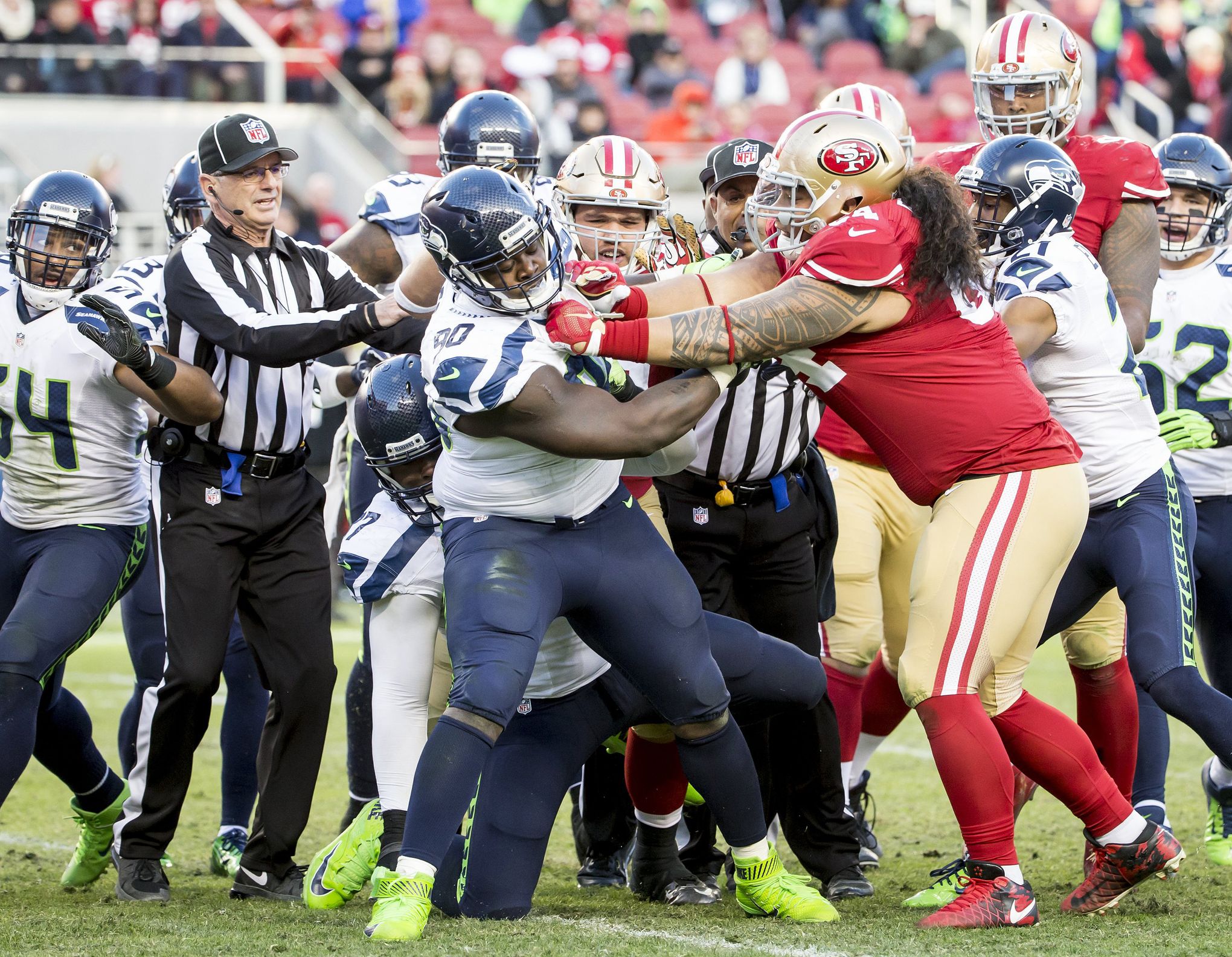 Seahawks hold on late for wild 30-23 win over 49ers - The San Diego  Union-Tribune