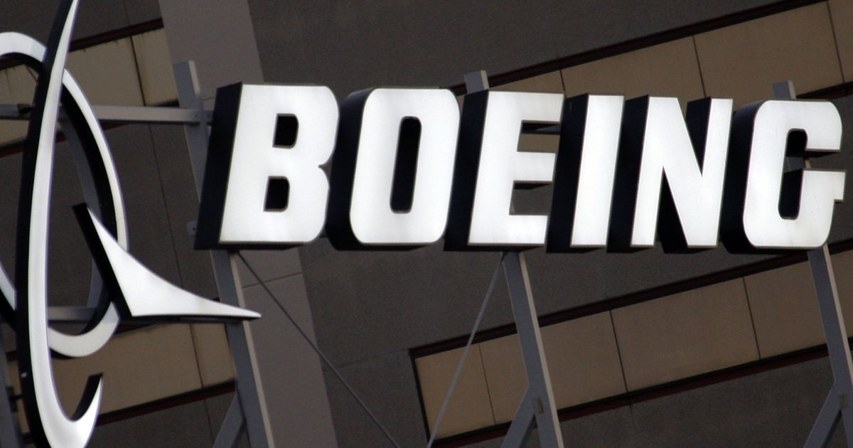 Boeing plans buyouts, layoffs for engineers in first of three cuts for