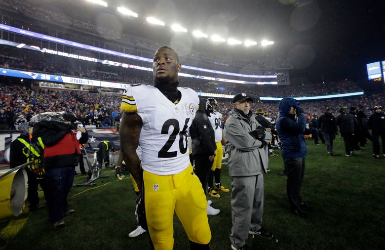 Le'Veon Bell carries Pittsburgh Steelers into AFC title game in