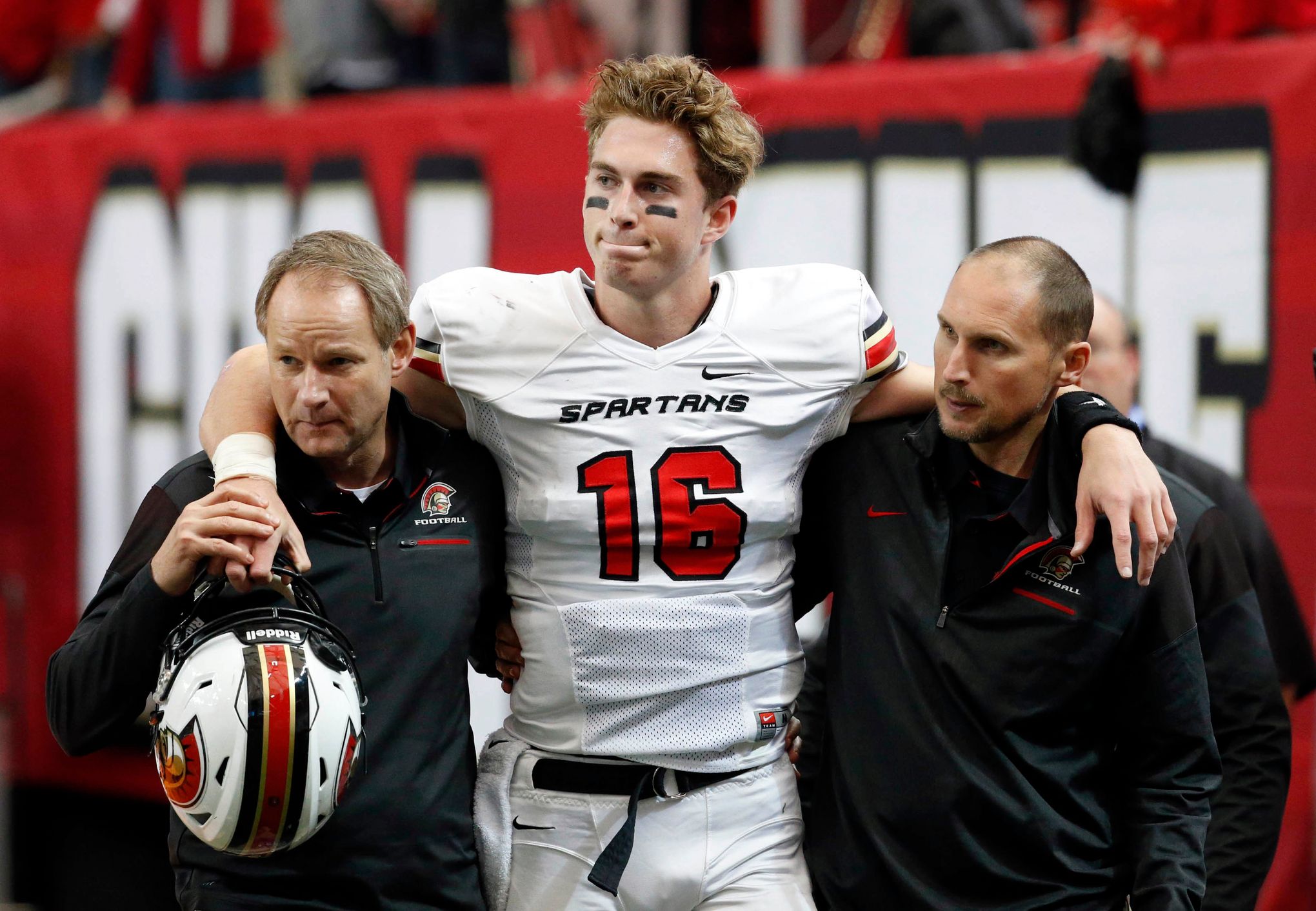 Sam Ehlinger has positive outlook on knees, Longhorns season