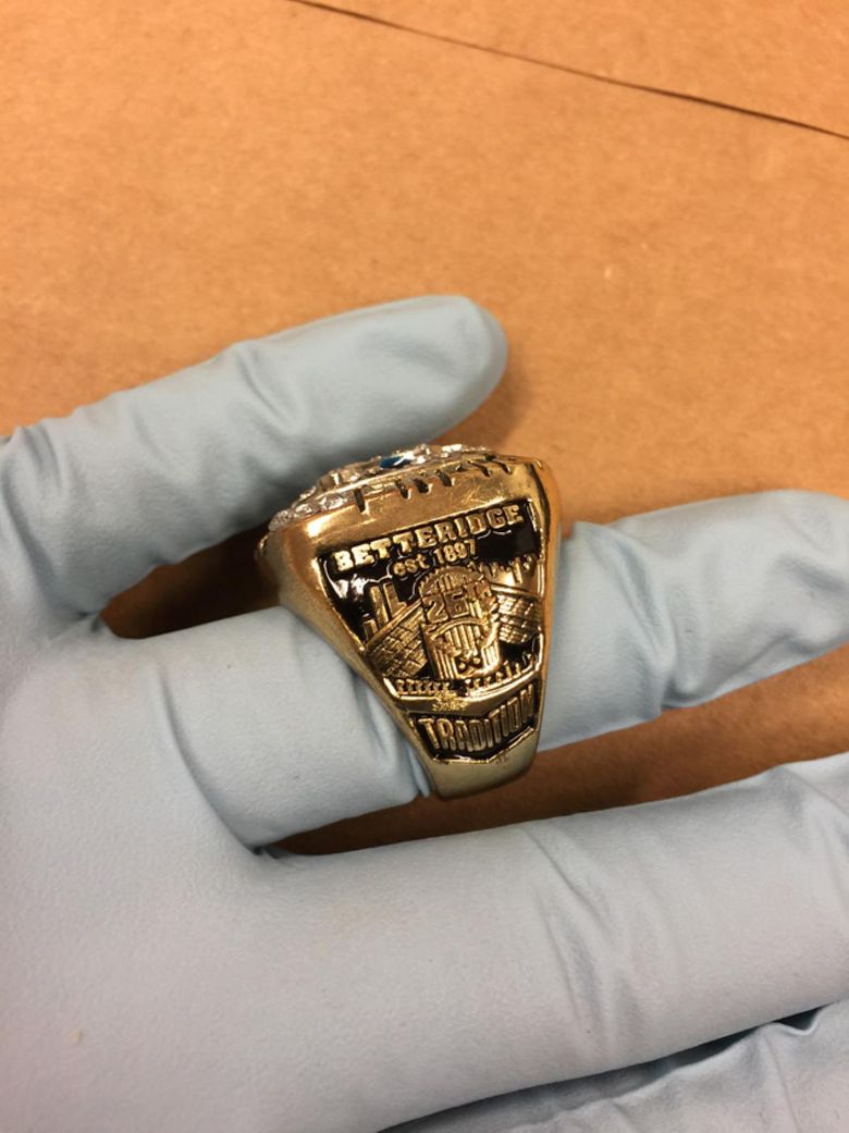 Report: Yankees World Series ring stolen from Felix Hernandez was a replica  giveaway