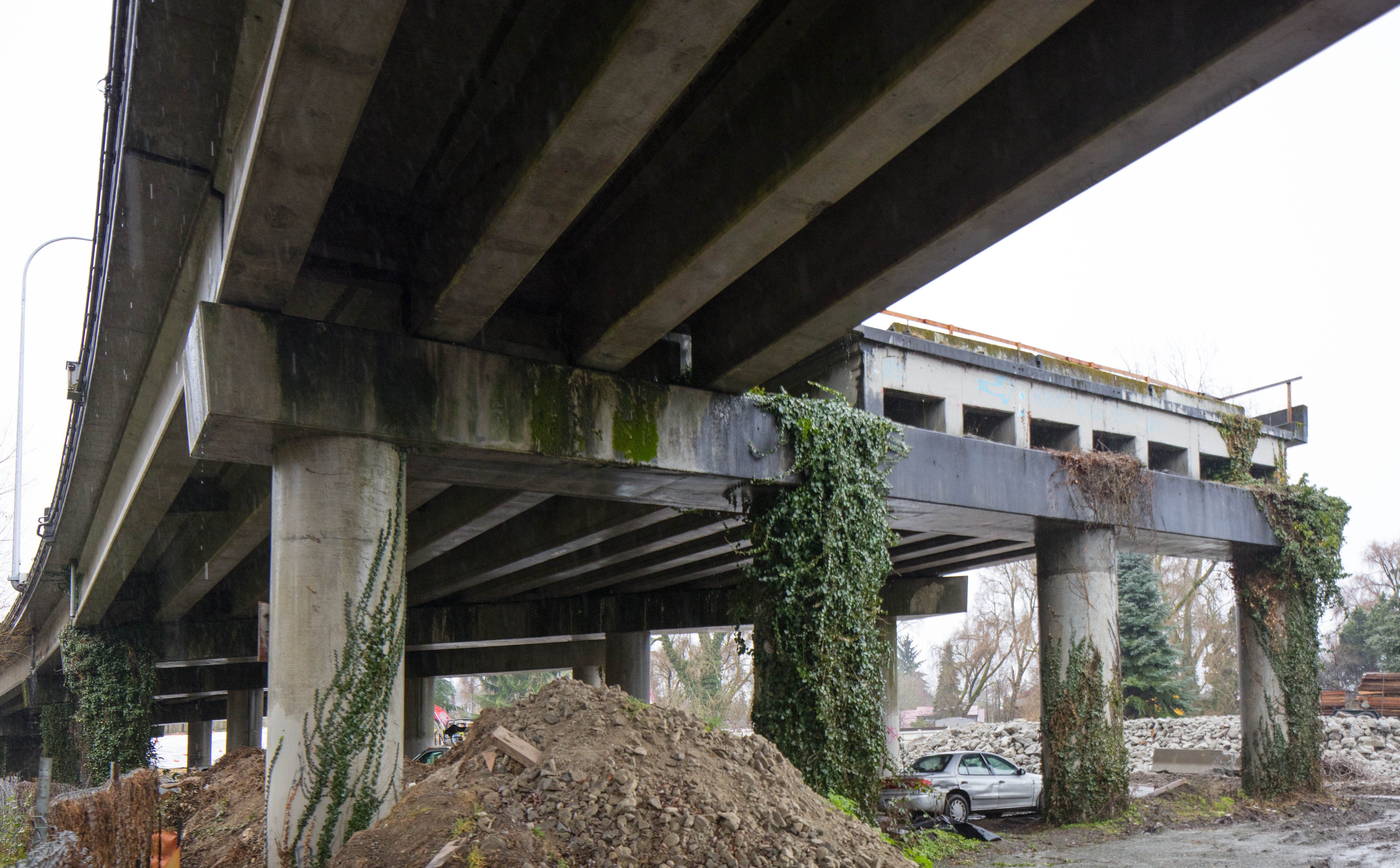 An old Highway 520 crossbeam could be 'urban ruins' honoring anti