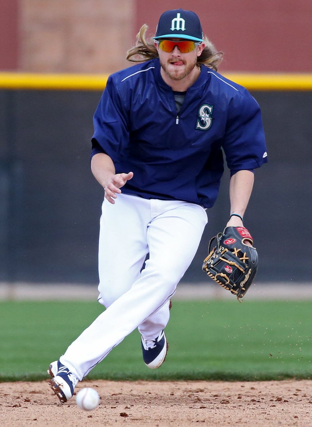 Taylor Motter during Mariners spring training, Monday, Feb. 20, 2017, in Peoria, Ariz. (Ken Lambert / The Seattle Times)