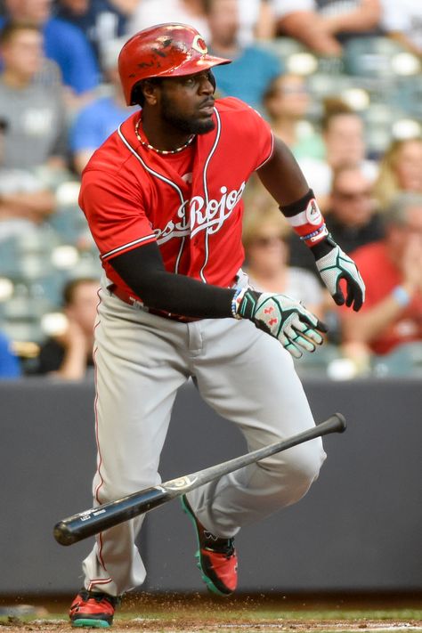 The Reds unloaded Brandon Phillips on the Braves - Beyond the Box