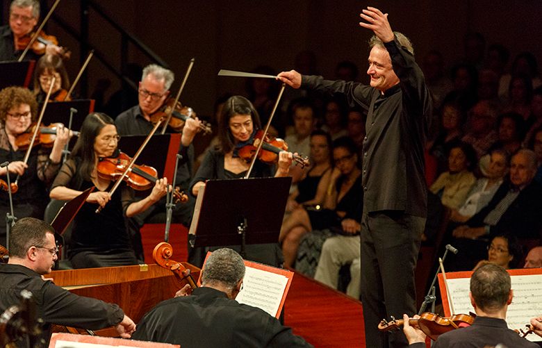 Photo: Mostly Mozart Festival Orchestra: “Jupiter” Symphony”
Louis Langrée, conductor
Richard Goode, piano
Concert Photographed: Wednesday, August 5, 2016 at 10:00 PM at Geffen Hall
at Lincoln Center; New York, NY. Photograph: © 2016 Richard Termine
PHOTO CREDIT – Richard Termine