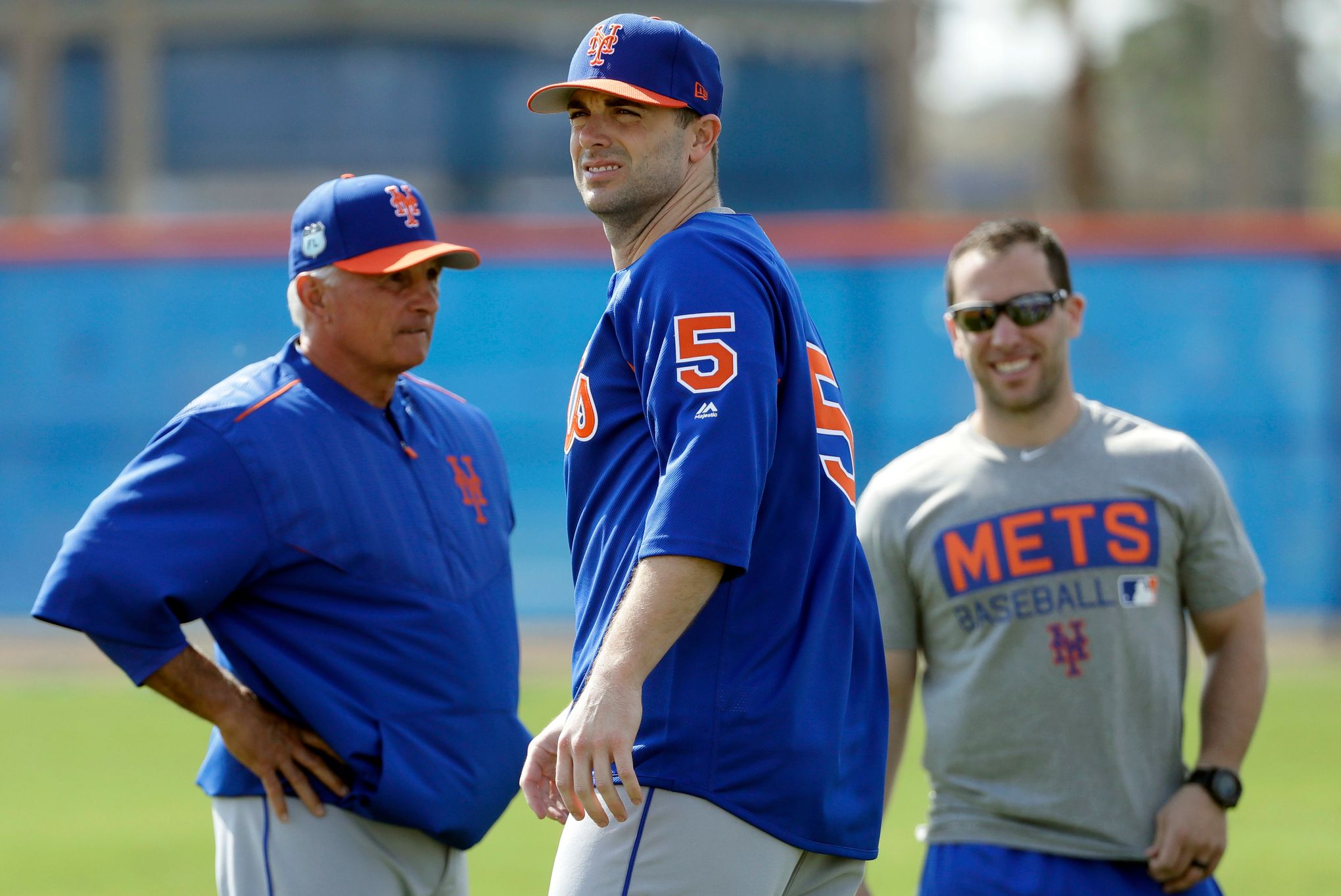 New York Mets third baseman David Wright gets ready for the start