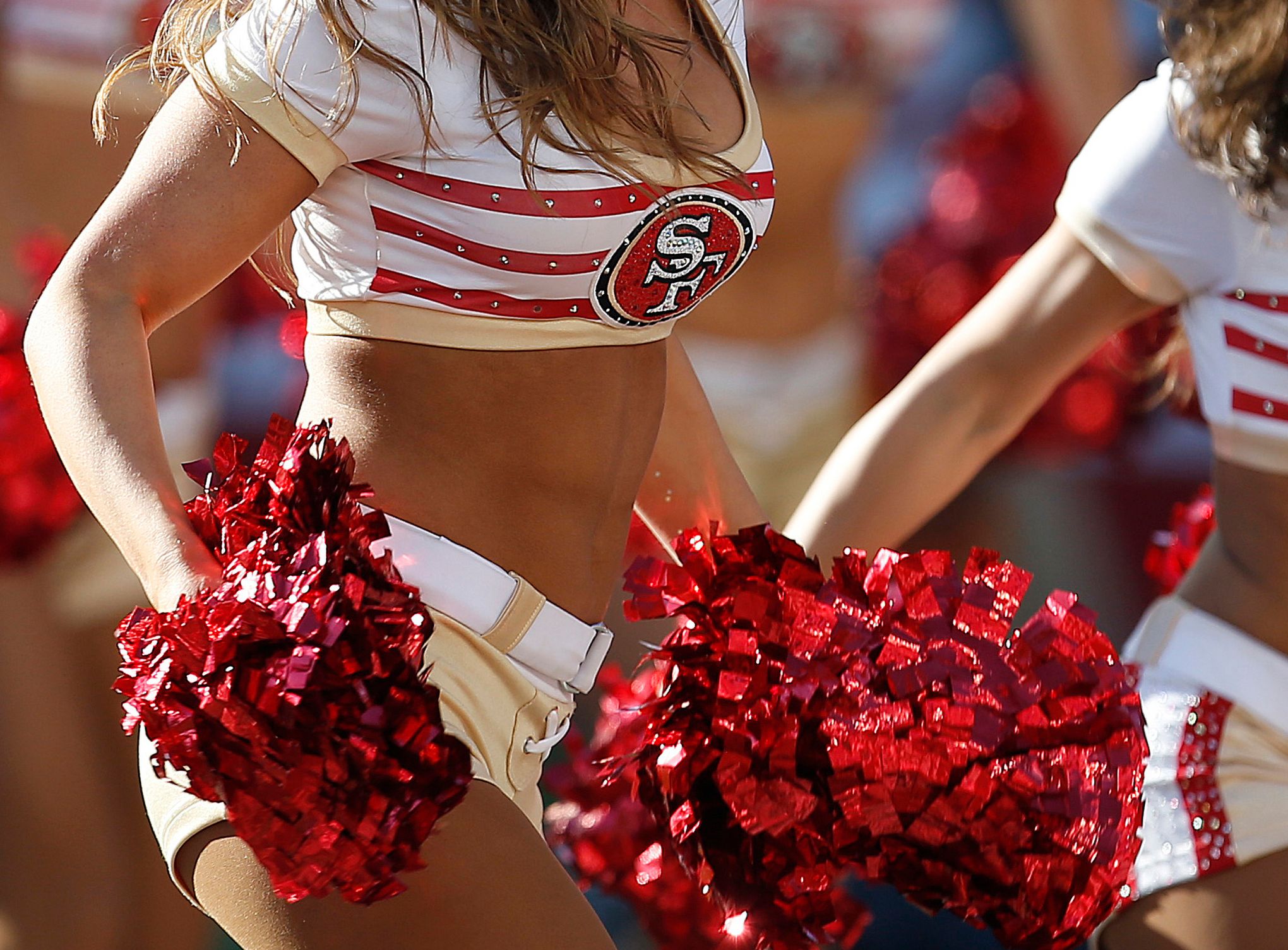 New York Jets Settle Cheerleaders' Lawsuit Over Poor Pay