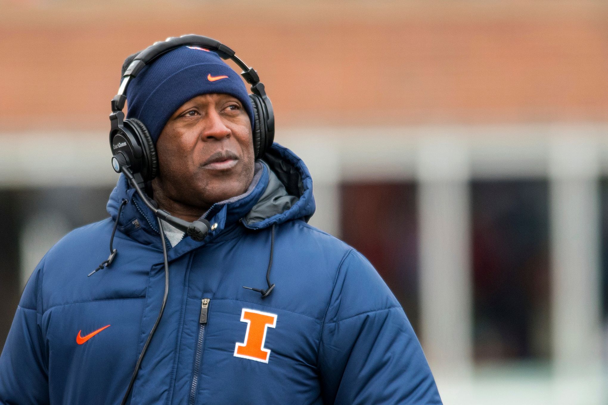 Illinois banks on Lovie Smith's NFL approach