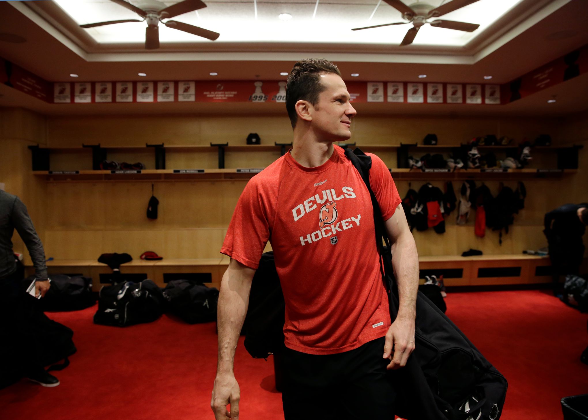 Longtime Devils forward Patrik Elias, 40, grapples with hockey future