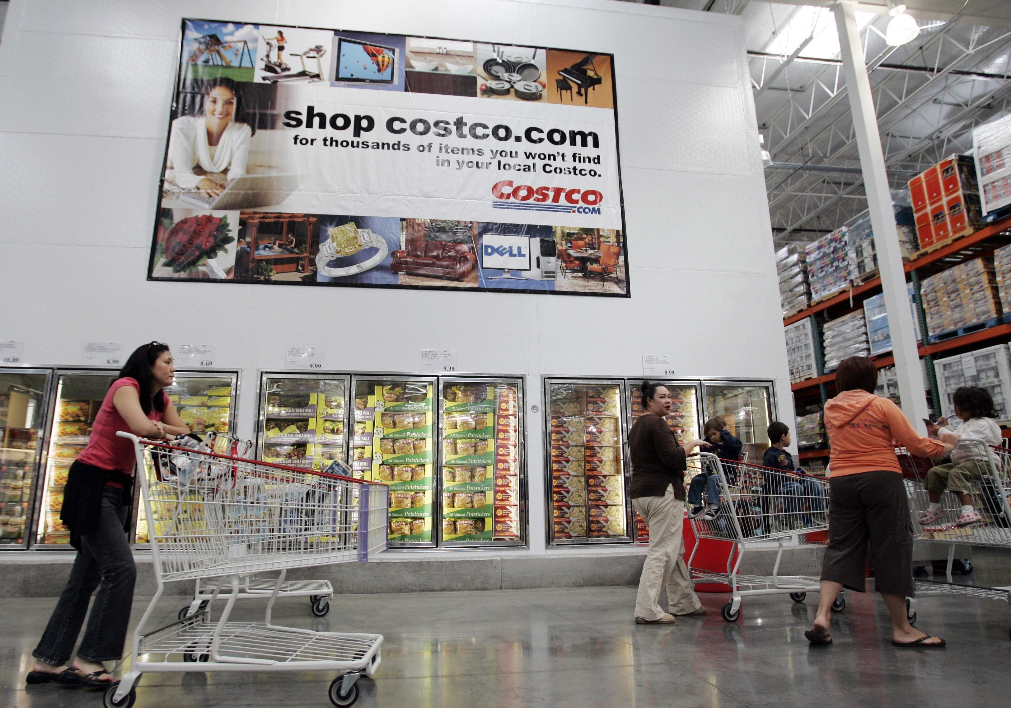 Costco hiking 2024