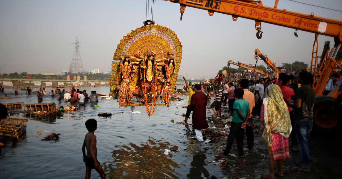 In Bid To Save Them India Grants Human Rights To Ganges Yamuna Rivers The Seattle Times