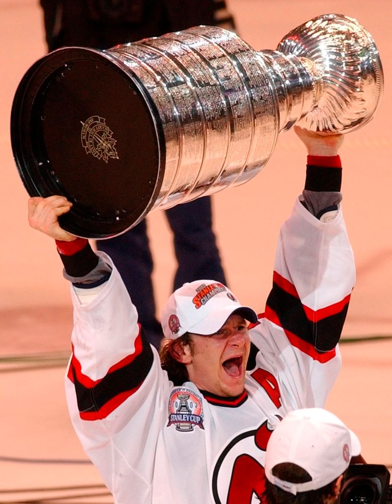 Patrik Elias on Devils jersey retirement