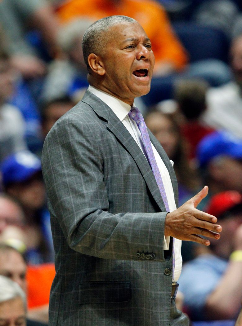 AP Source: LSU's Jones out as basketball coach after 5 years | The Seattle  Times