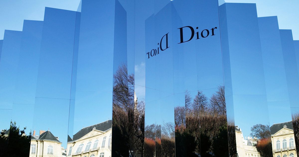 LVMH to Gain Control of Dior After $13 Billion Arnault Deal