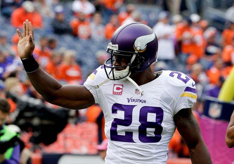 Saints, 32-year-old Adrian Peterson agree on 2-year contract