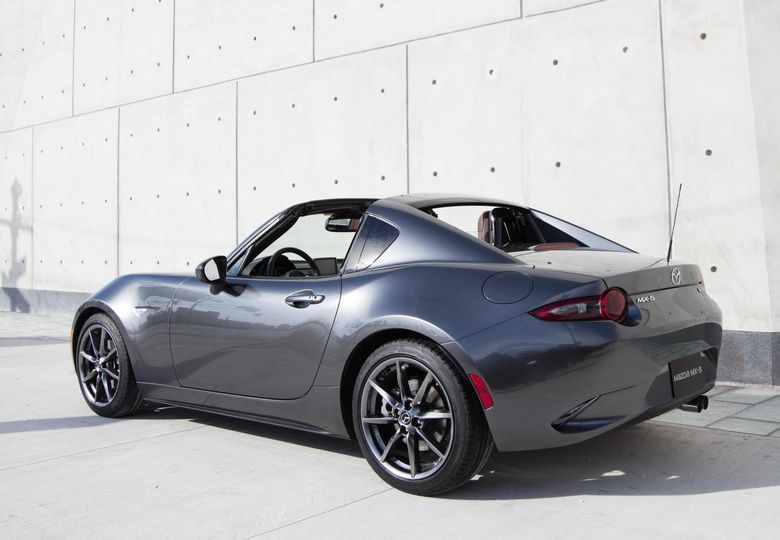 Mazda MX-5 Miata RF: Open-air driving with structure