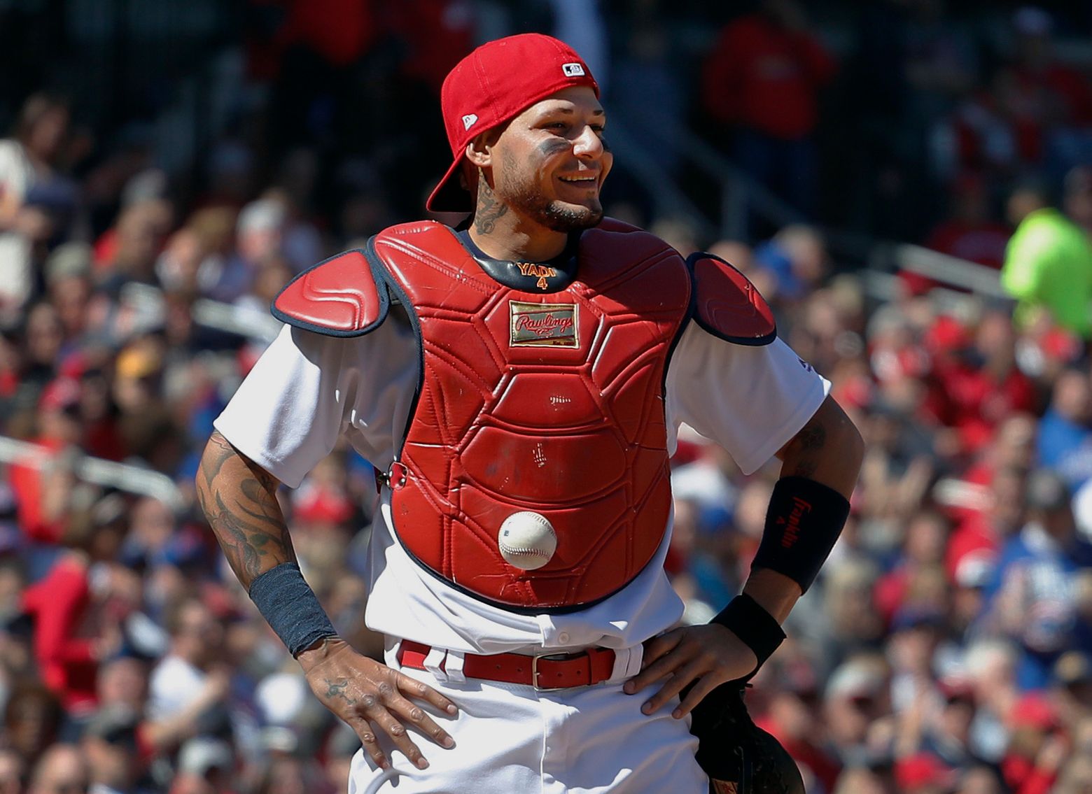 Opinion: Cardinals catcher Yadier Molina gives St. Louis something to talk  about