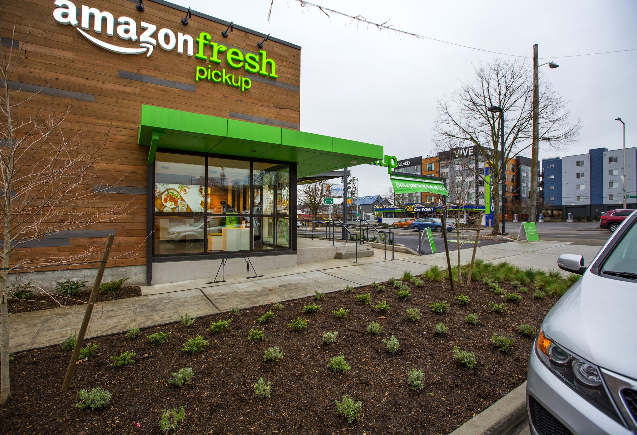 Prime Now launches Whole Foods Market delivery in Seattle - Puget  Sound Business Journal