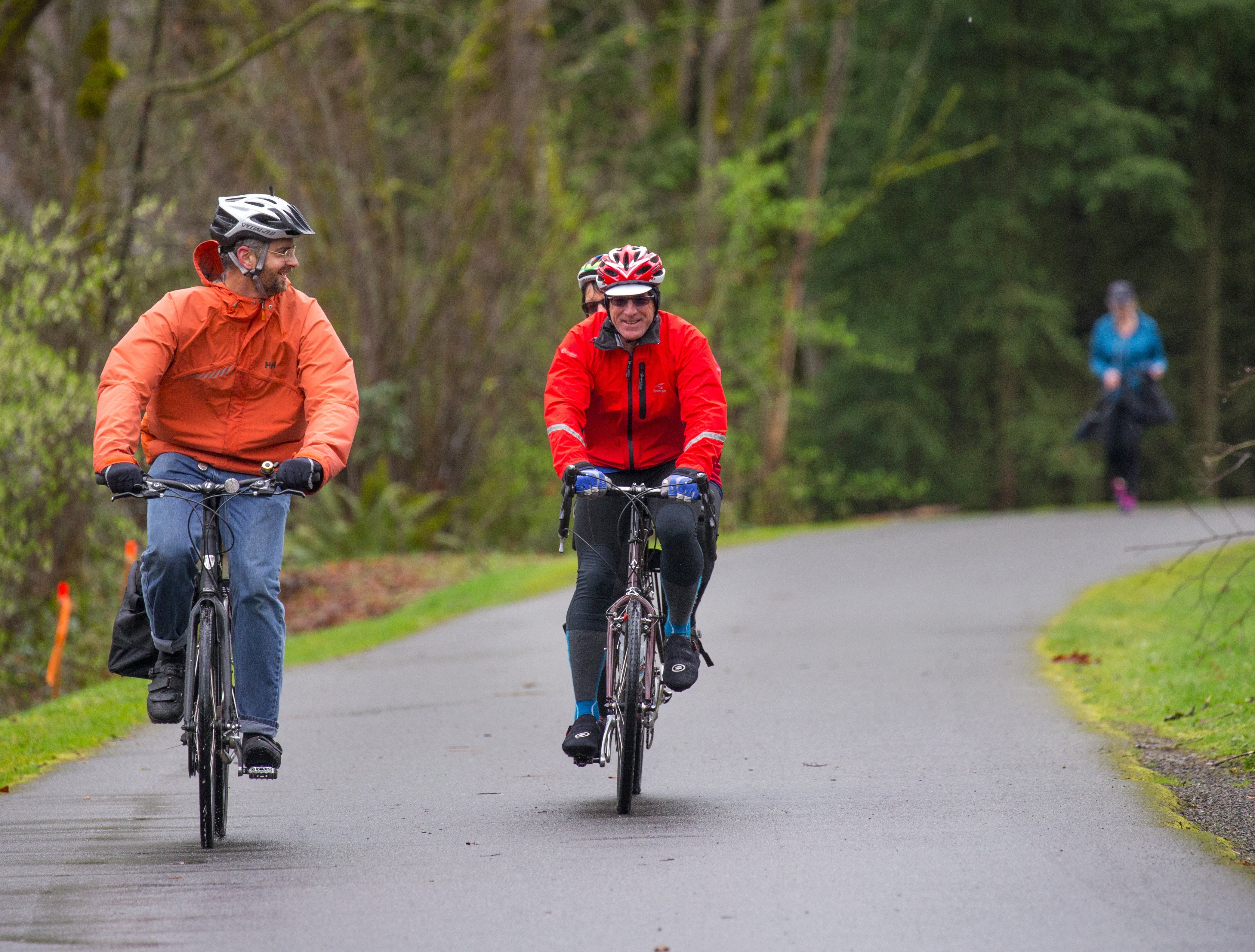 Cascade store bike rides