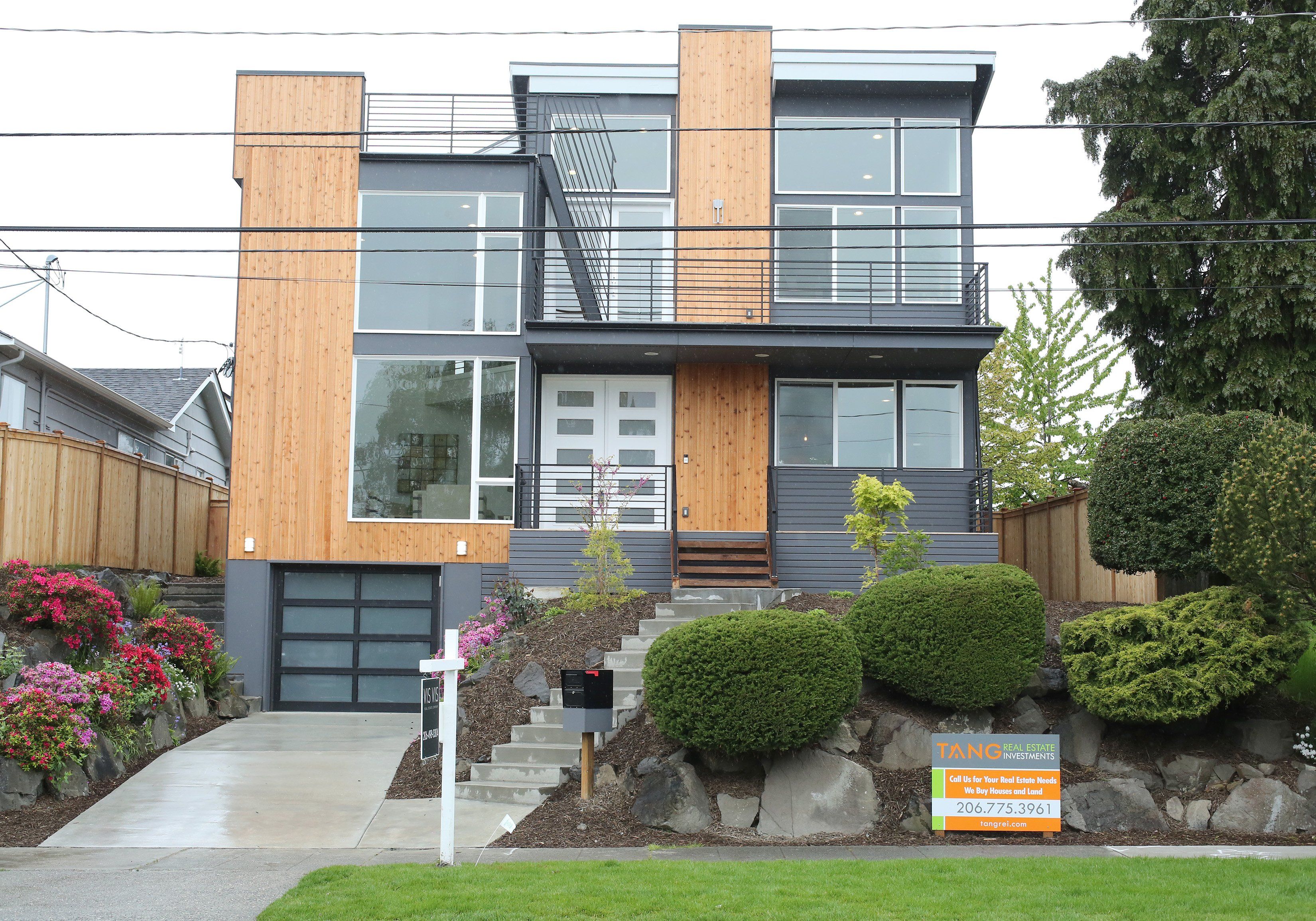 Housing box. Name of the Houses in Seattle.