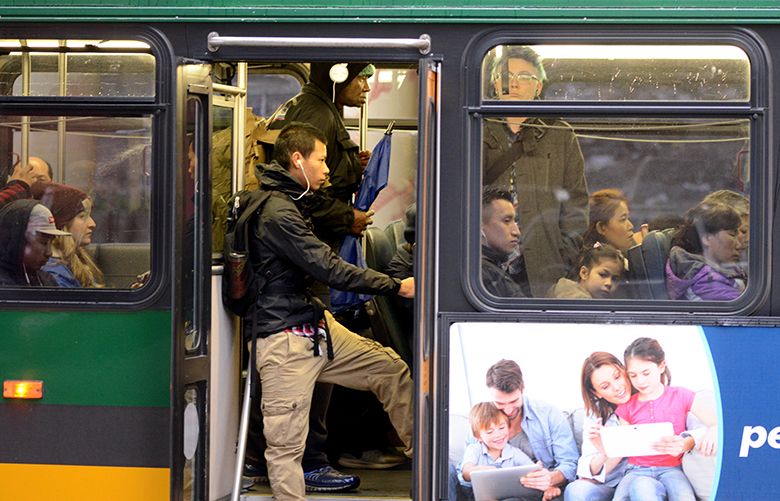 what-we-re-reading-on-seattle-buses-this-summer-the-seattle-times