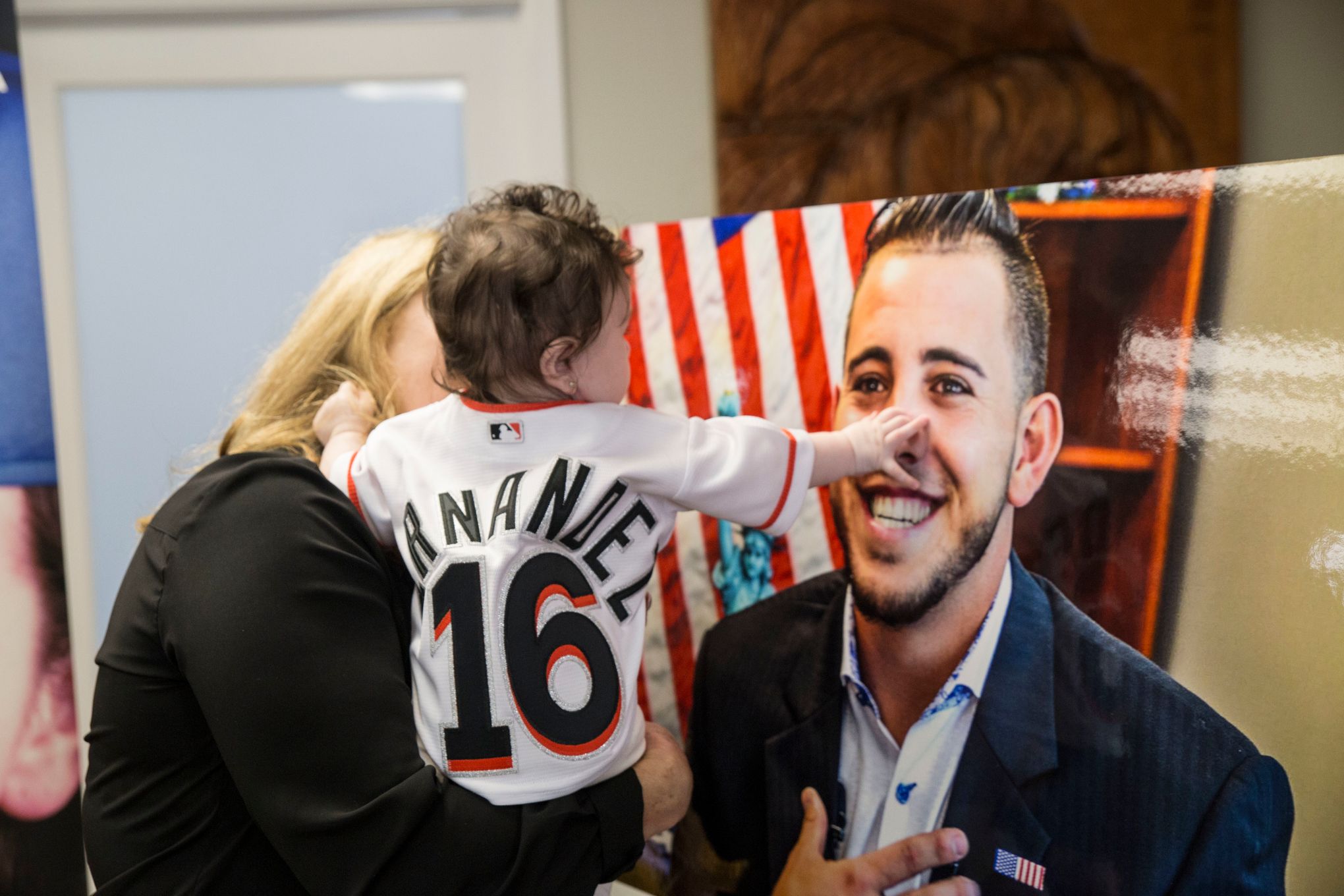 Jose Fernandez's daughter visits Marlins Park