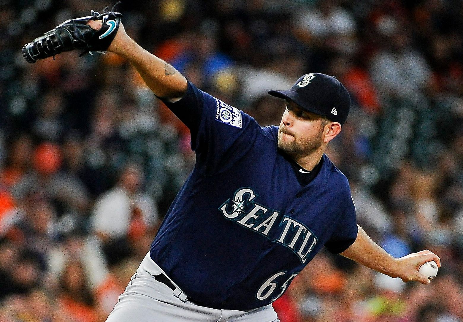 Astros touch up James Paxton in win over Mariners