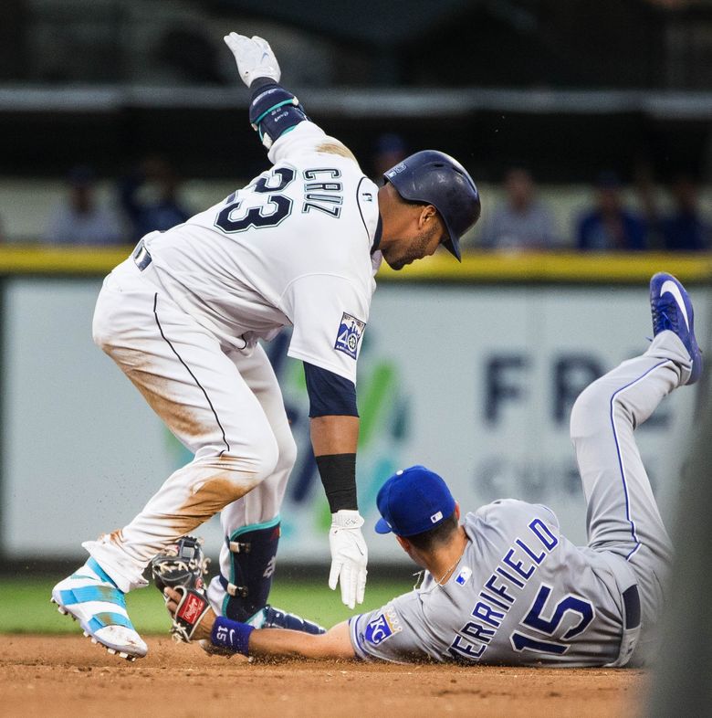 Royals snap season-best four-game win streak with 6-5 loss to Mariners