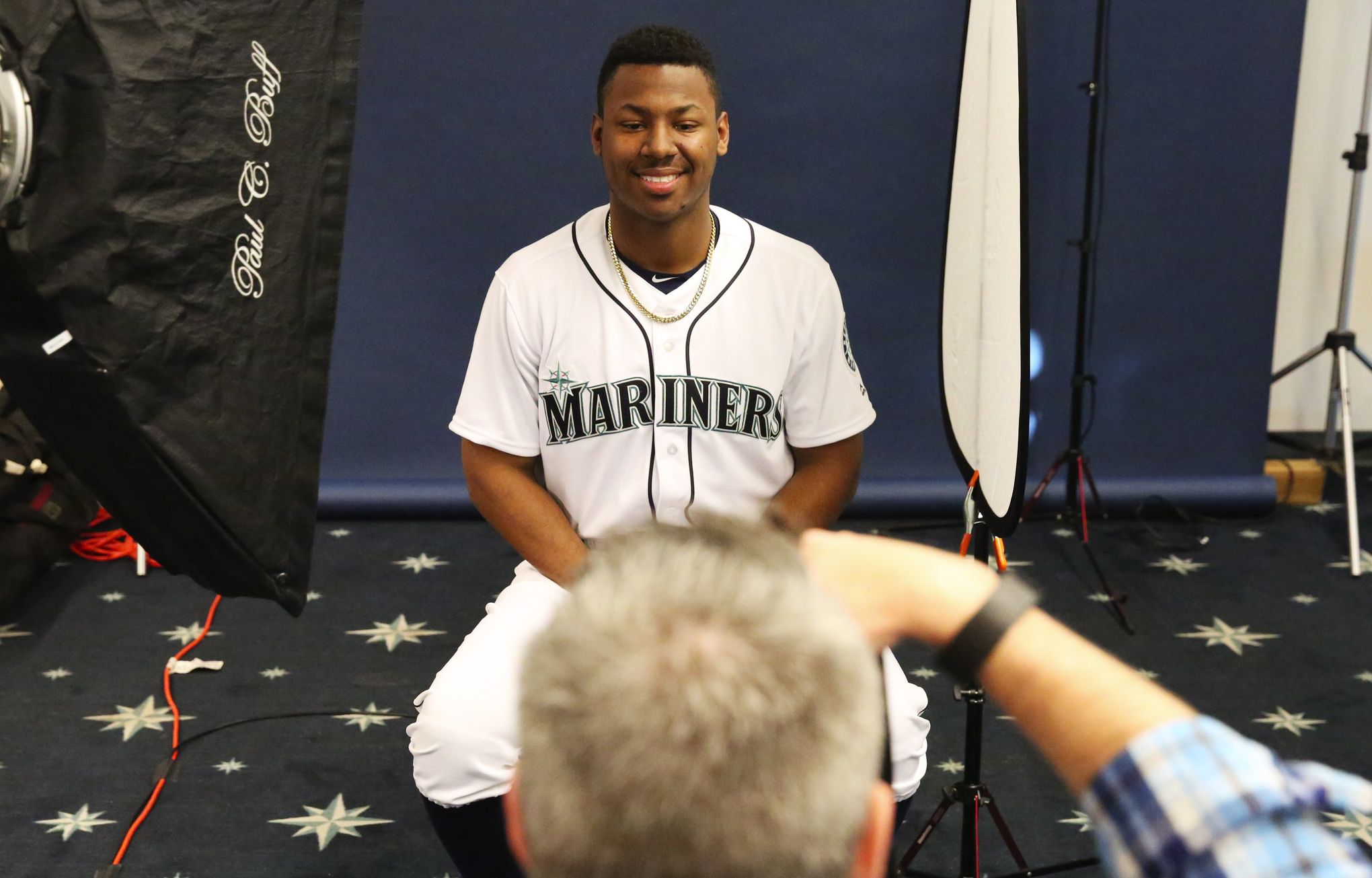 Another knee surgery for Mariners top prospect Kyle Lewis will