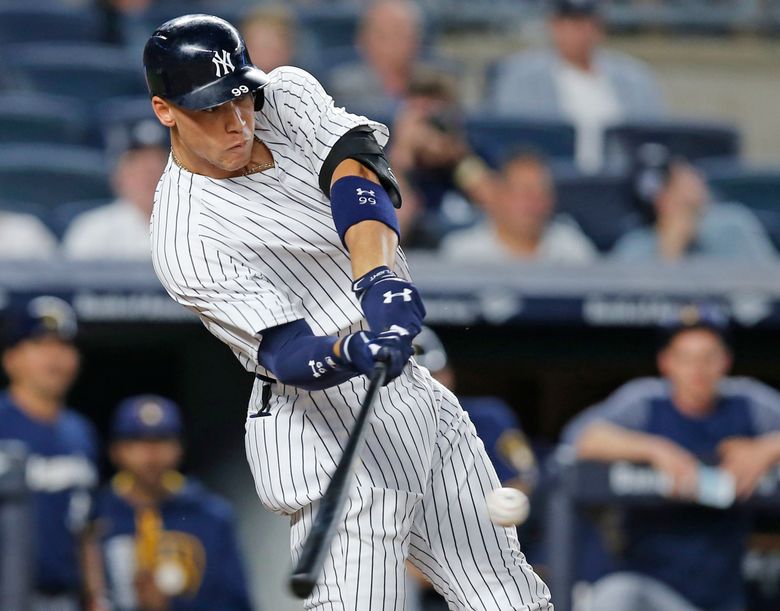 Judge hits 30th HR, breaks DiMaggio's mark for Yanks rookies