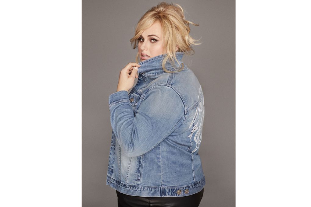 rebel wilson denim dress Meet 'Pitch Perfect' star Rebel Wilson at her fashion-line launch