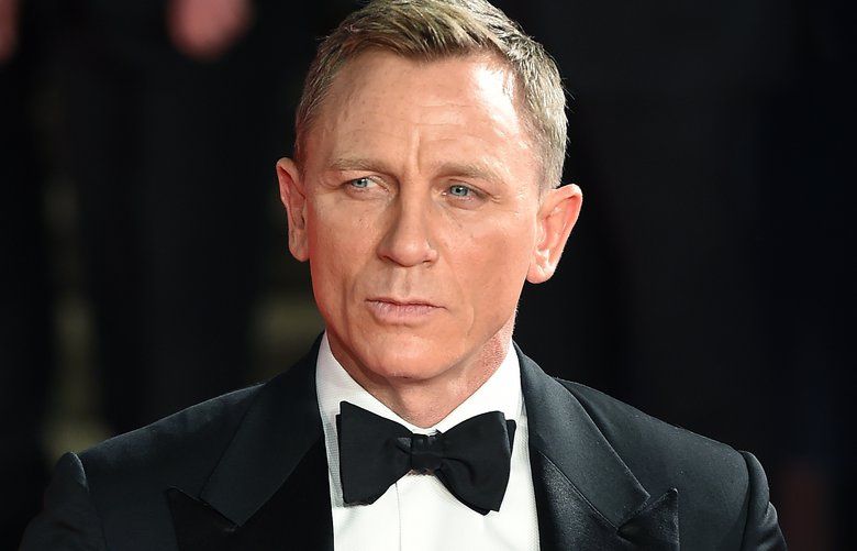 Daniel Craig, back as Bond, keeps 007 fans on edge | The Seattle Times